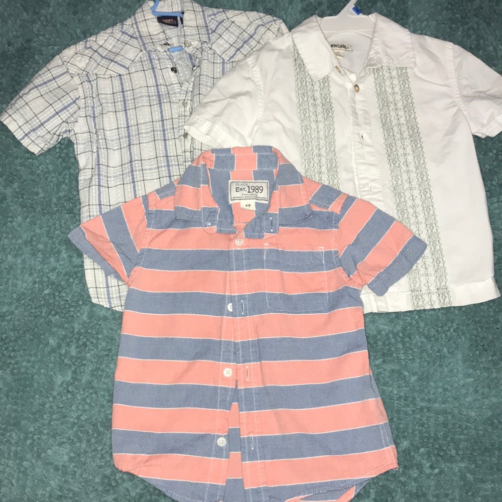 Boys 4-5T Short Sleeve Button Down Shirt Bundle!